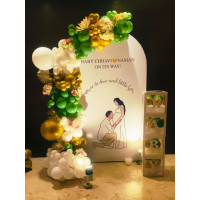 Elegant Green & Gold Baby Shower Decor